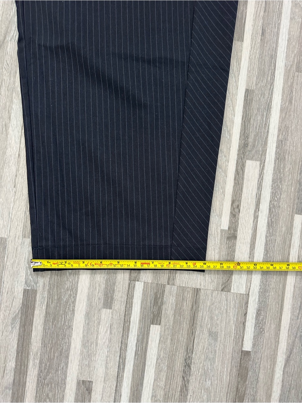 Aaron & Amber Pinstripe Barrel Pants, NWT, Size M, Dark Blue Women’s - Picture 8 of 11